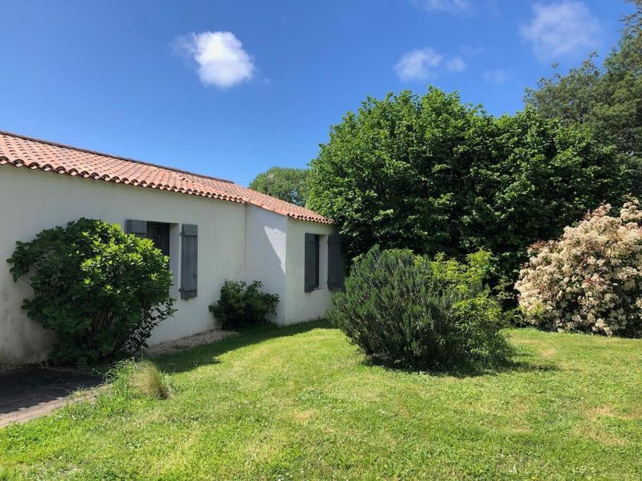 Maison Vendeenne A 5 Min Du Bord De Mer Saint-Hilaire-la-Foret Экстерьер фото